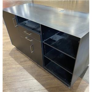 Lot 2

POS Counter - Medium - Steel Top & Sides